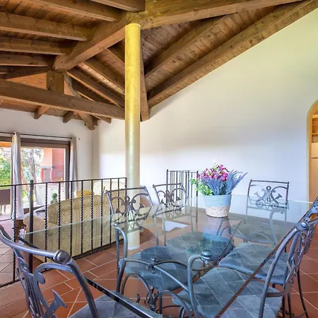 Toni Dom wakacyjny *